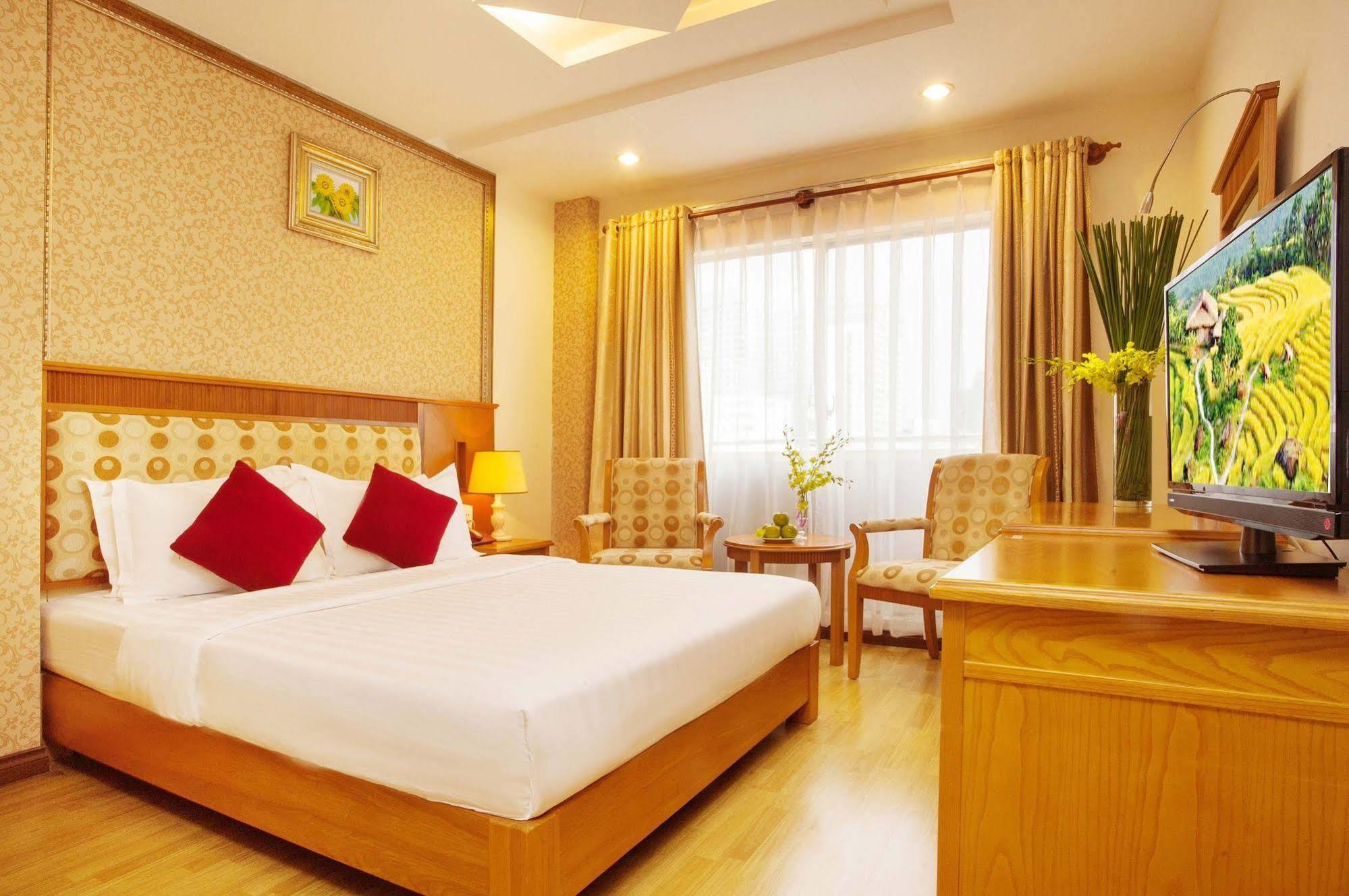 Cherry Central Hotel- Near Opera House Ciudad Ho Chi Minh  Exterior foto